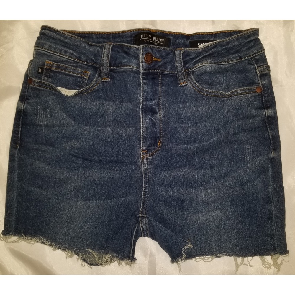 Judy Blue Shorts Womens 9/29 Distressed Cut Off Stretch Denim Jorts Raw hem 2111